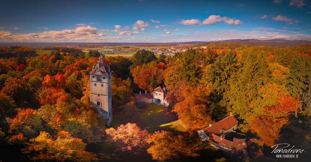 Panorama Schloss im Herbst